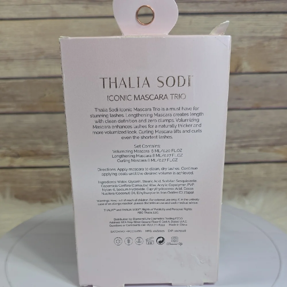 Thalia Sodi Mascara Set - Pink & Rose Gold Tubes